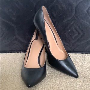 Old Navy Leather Black 3 inch heels